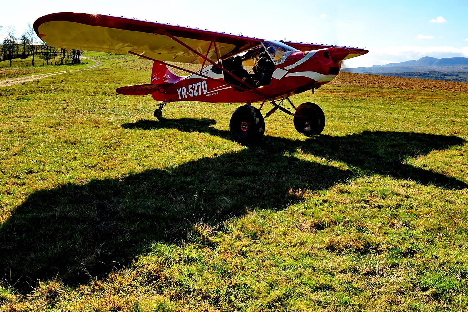 Zboruri de fotografiere in Maramures, cu avion ultrausor